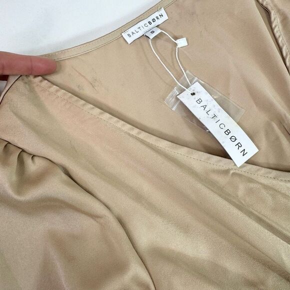 Baltic Born Maxi Dress Womens Small Tan Venus Pleated Long Sleeve Old Money New* - Picture 3 of 11